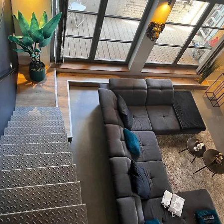 شقة Loft Ravissant 2 Chambres Avec Place De Parking توركوان