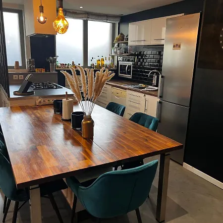 Loft Ravissant 2 Chambres Avec Place De Parking شقة