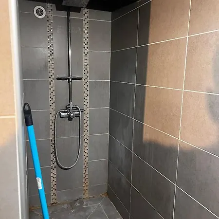 شقة Loft Ravissant 2 Chambres Avec Place De Parking توركوان