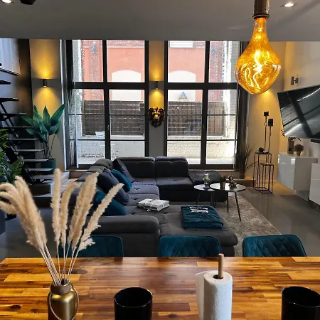 Loft Ravissant 2 Chambres Avec Place De Parking توركوان